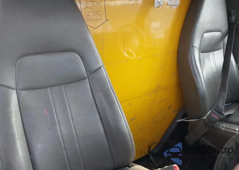 2010 GMC Savana Cutaway Work Van из США, поврежденный, VIN 1GD1G2BA1A1900284